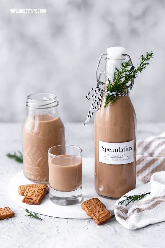 Spekulatius Likör vegan Rezept Geschenkidee Weihnachten #spekulatius #likör #spekulatiuslikör #vegan #weihnachten #geschenkideen #geschenkeausderküche