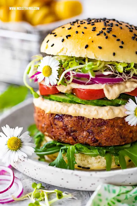 Veganer Burger vegane Burger Patties Rezept Kidney Bohnen #vegan #veganerburger #burger #veganerezepte #burgerpatties #kidneybohnen #hummus