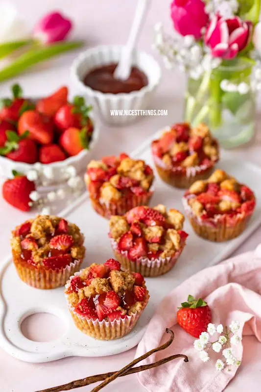 French Toast Muffins mit Erdbeeren und Hagebutte Hiffenmark von Maintal Rezept zum Frühlingsbrunch Brunch Frühling #frenchtoast #muffins #erdbeeren #erdbeermuffins #hagebutte #hiffenmark #maintal #brunch #fruehlingsbrunch #osterbrunch