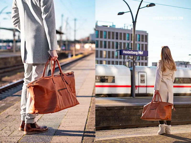 Leder-Reisetasche von Travelbags.de: The Chesterfield Brand Portsmouth Farbe Cognac City Trip Heidelberg Alte Brücke #leder #reisetasche #lederreisetasche #ledertasche #travelbags #thechesterfieldbrand #cognac #femalemodel #malemodel #citytrip #heidelberg